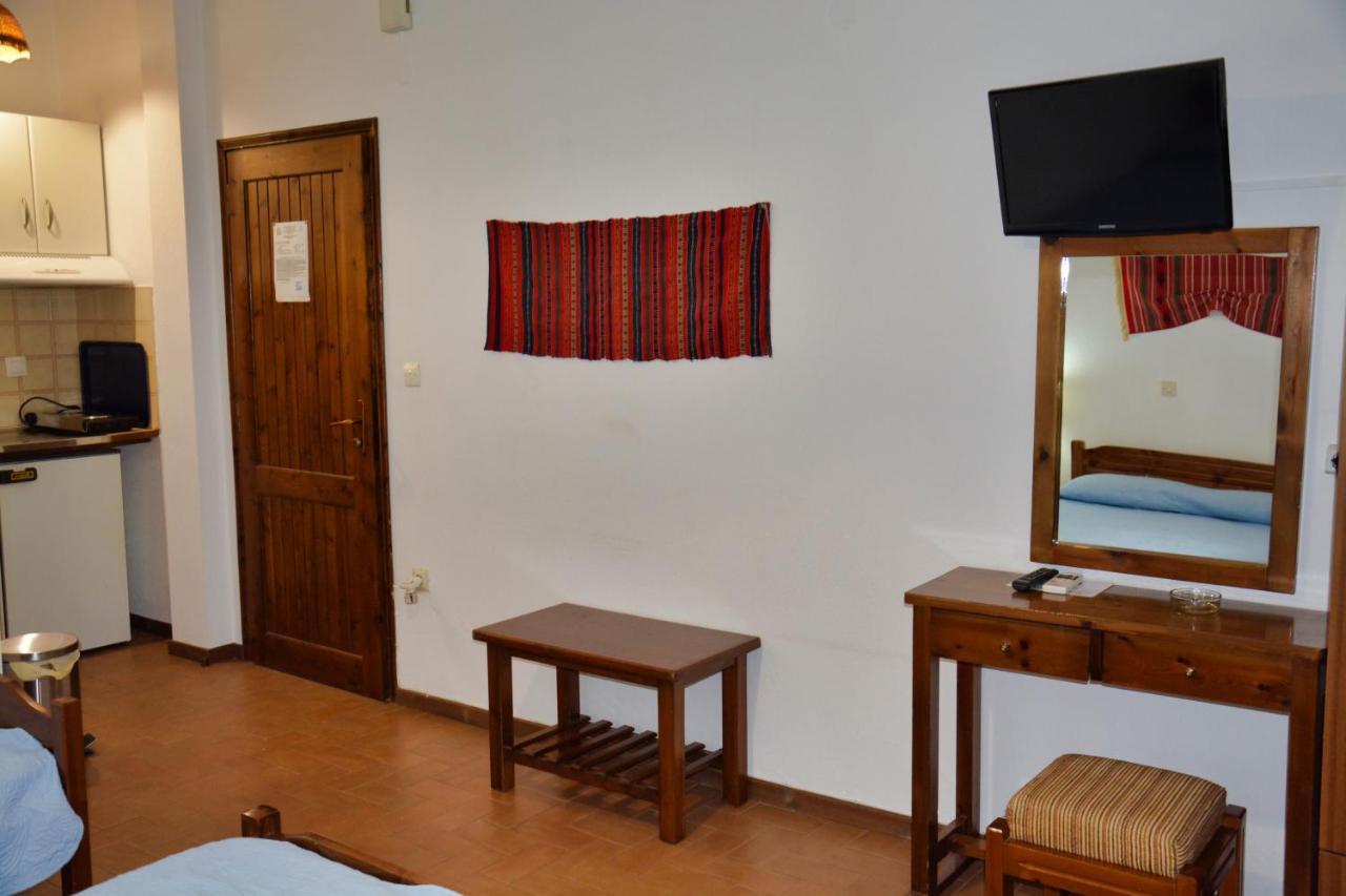 Papatzikos Traditional Guesthouse Neos Marmaras Dış mekan fotoğraf